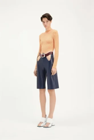 Bermudashorts med utskärningar
