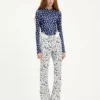 Curved-jeans i denim med blommönster