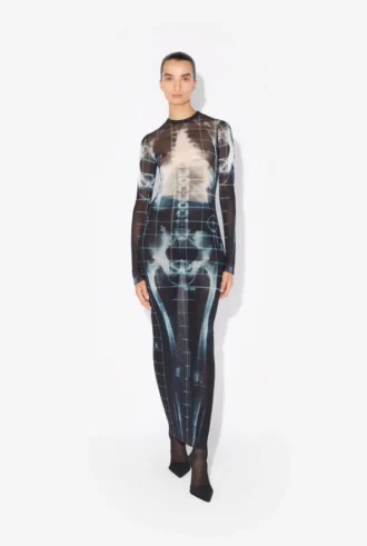 Den långa svarta Squeletor-klänningen