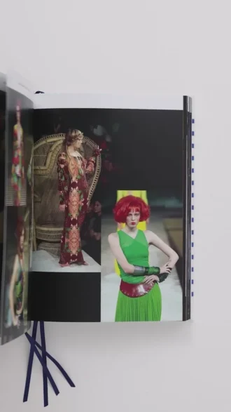 Jean Paul Gaultier Catwalk Book – Franska